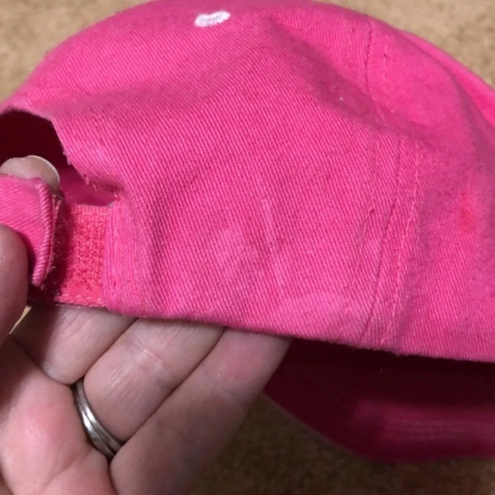Disney Minnie Mouse girls adjustable baseball hat.‎ Disney world ready vacation